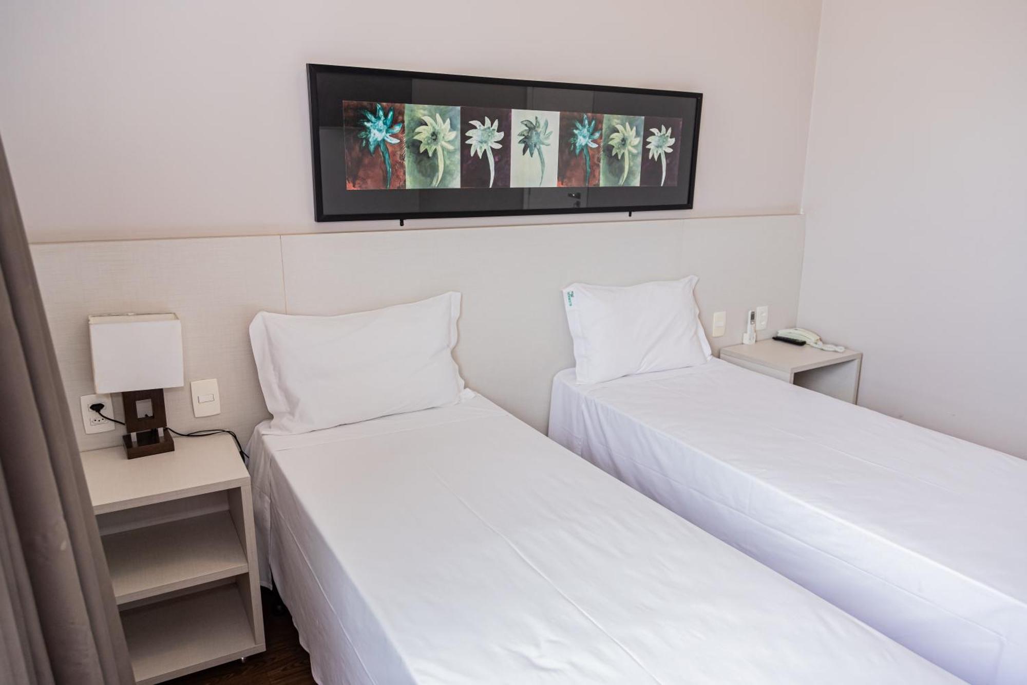 Hotel Eldorado Flat Contagem Esterno foto