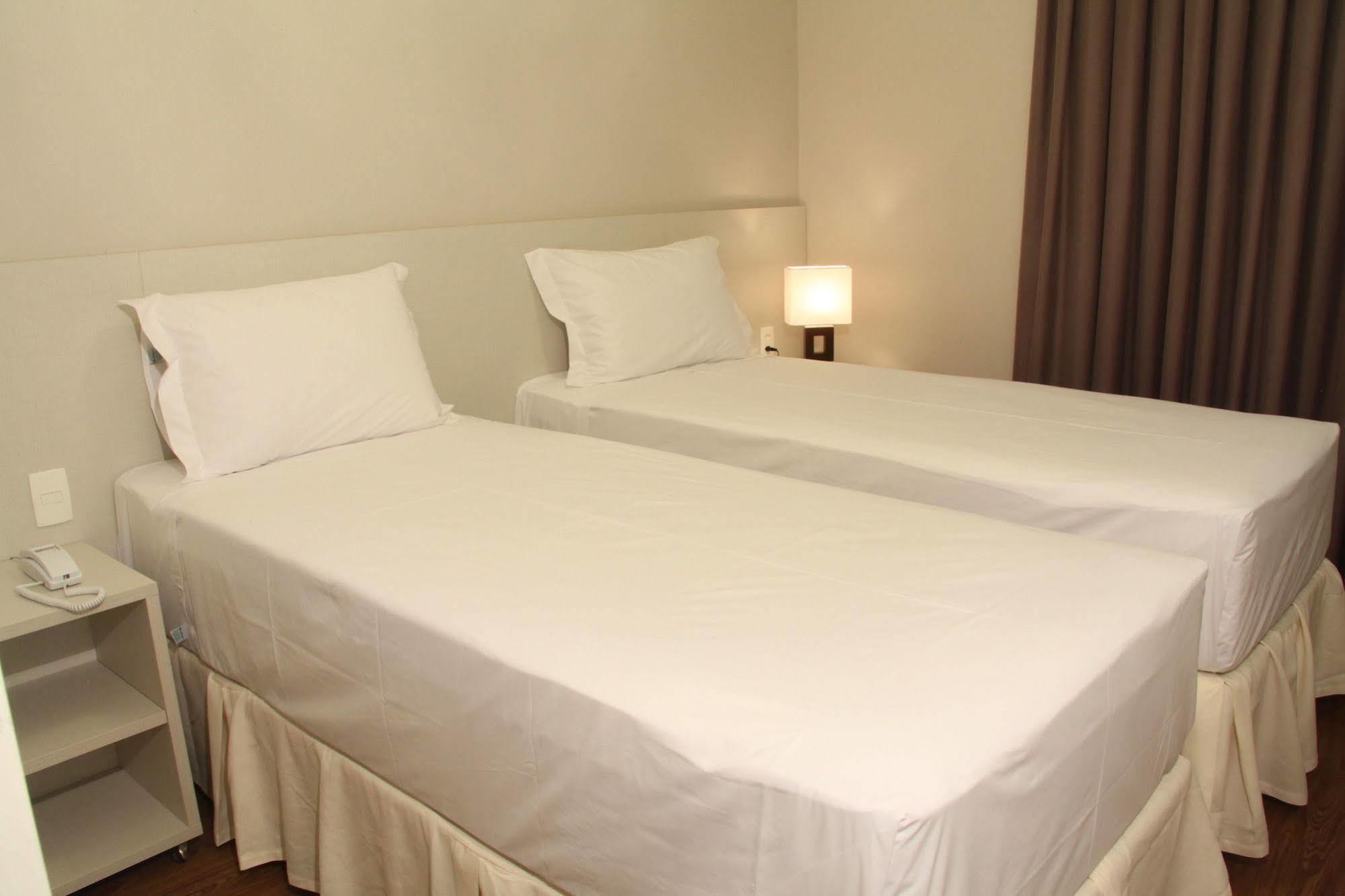 Hotel Eldorado Flat Contagem Esterno foto